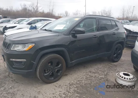 2018 Jeep Compass Altitude 4X4 from USA, damaged, VIN 3C4NJDBB3JT313623